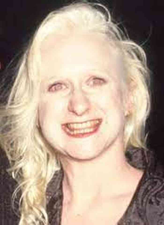 Kim McGuire Age, Net Worth, Height, Affair, Career, and More