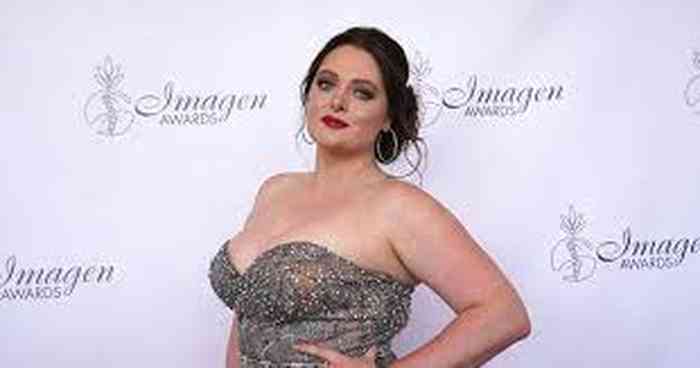 Lauren Ash Age, Net Worth, Height, Affair, Career, and More