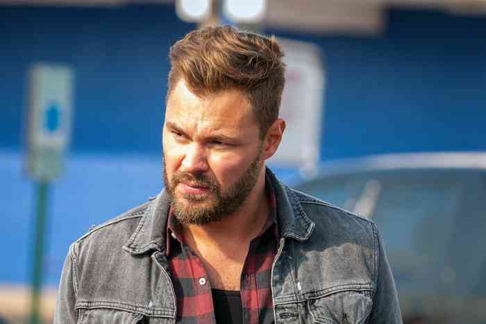 Patrick Flueger Affair, Height, Net Worth, Age, Career, and More