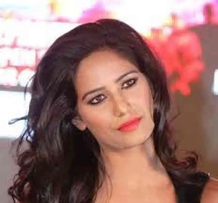 Poonam Pandey Affair, Height, Net Worth, Age, Career, and More