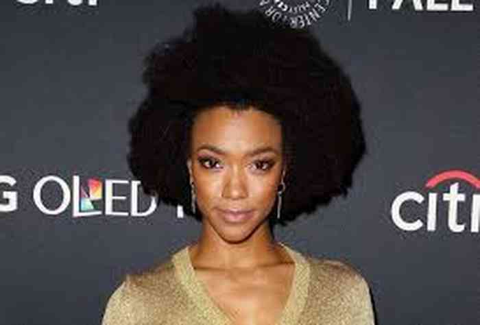 Sonequa Martin-Green Net Worth, Height, Age, Affair, Career, and More