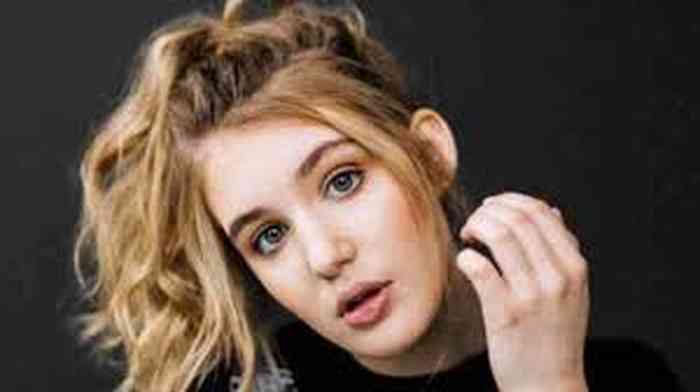 Sophie Nelisse Net Worth, Height, Age, Affair, Career, and More