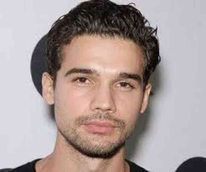 Steven Strait Net Worth, Height, Age, Affair, Career, and More