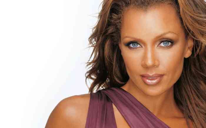 Vanessa Williams Net Worth, Height, Age, Affair, Career, and More