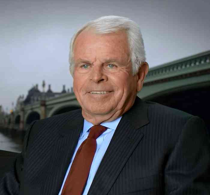William Devane Net Worth, Height, Age, Affair, Career, and More