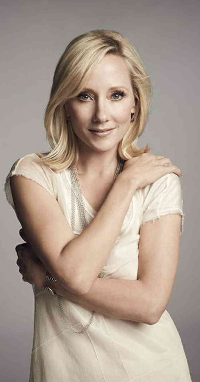 Anne Heche Age, Net Worth, Height, Affair, Career, and More