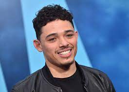 Anthony Ramos Height, Age, Net Worth, Affair, Career, and More