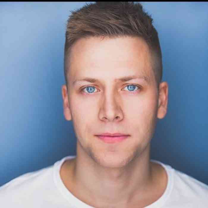 Carl Lundstedt Height, Age, Net Worth, Affair, Career, and More