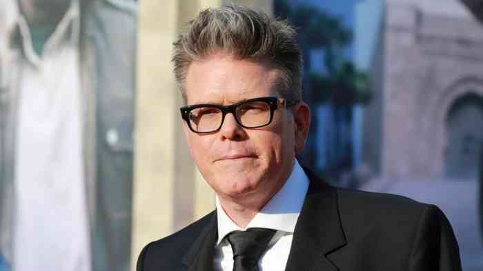 Christopher McQuarrie Age, Net Worth, Height, Affair, Career, and More