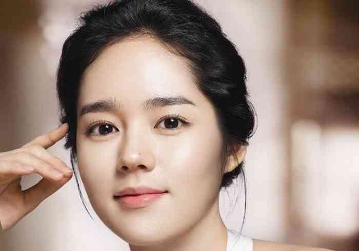 Han Ga-in Age, Net Worth, Height, Affair, Career, and More