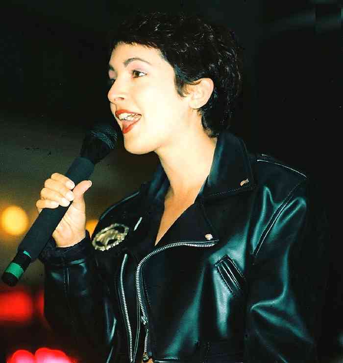 Jane Wiedlin Net Worth, Height, Age, Affair, Career, and More