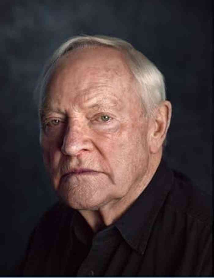 Julian Glover Age, Net Worth, Height, Affair, Career, and More