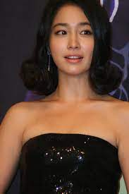 Lee Min Jung picture