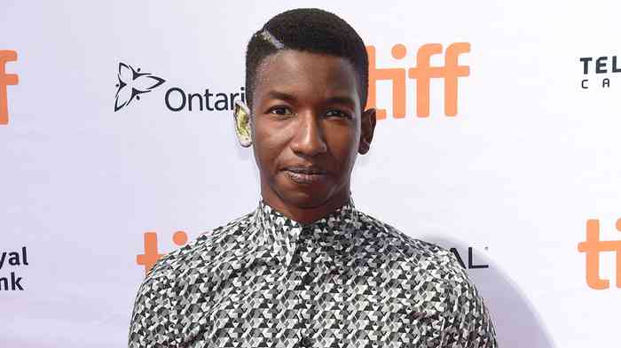 Mamoudou Athie Height, Age, Net Worth, Affair, Career, and More