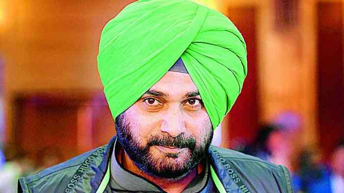 Navjot Singh Sidhu Height, Age, Net Worth, Affair, Career, and More