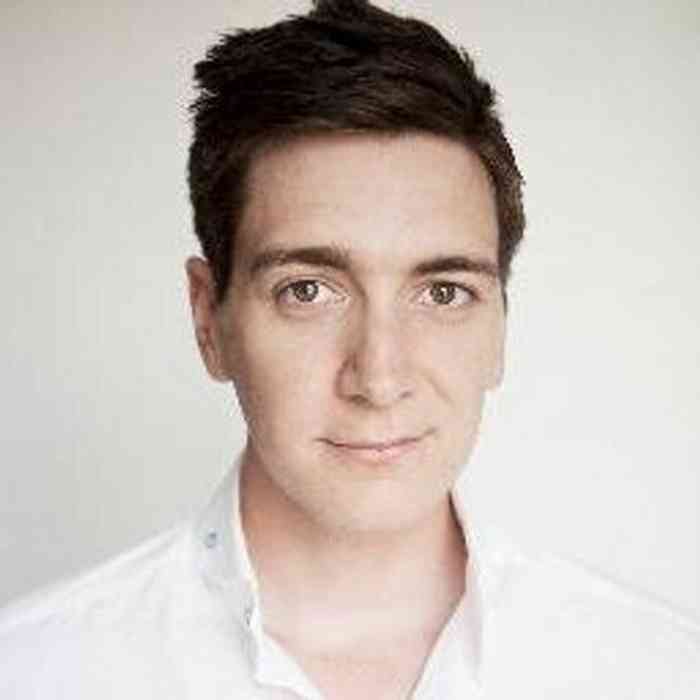 Oliver Phelps Affair, Height, Net Worth, Age, Career, and More