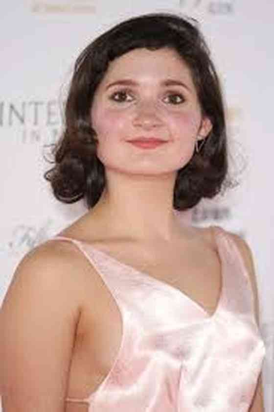 Ruby Bentall Height, Age, Net Worth, Affair, Career, and More