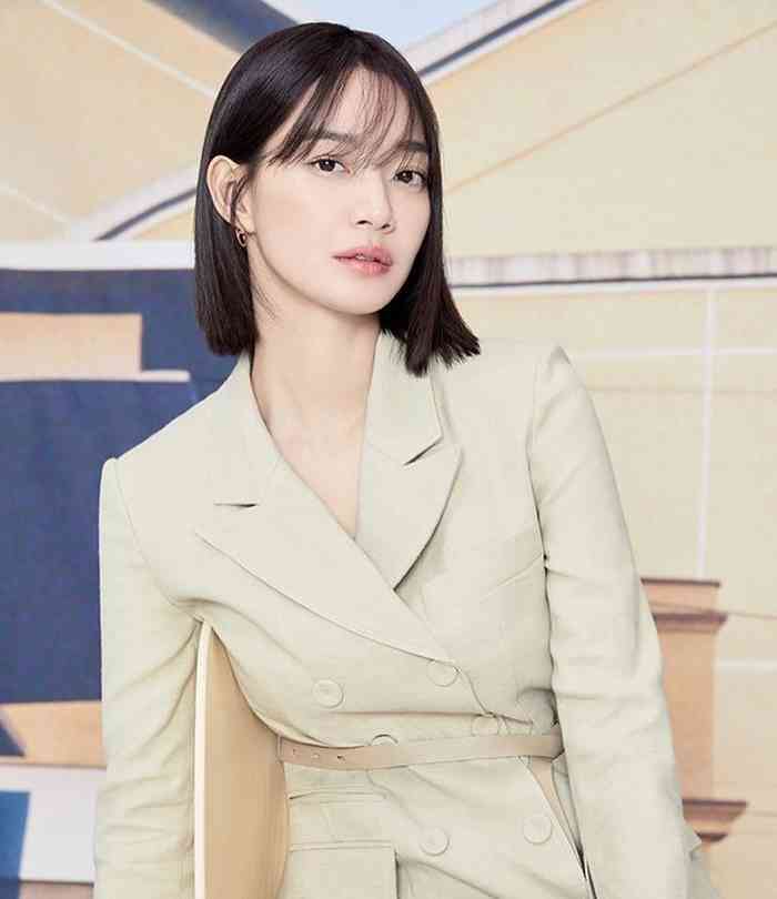 Shin Min-a Net Worth, Height, Age, Affair, Career, and More