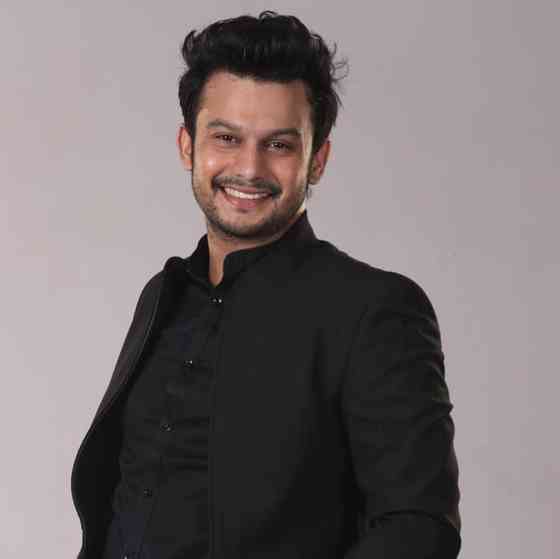 Adinath Kothare Affair, Height, Net Worth, Age, Career, and More