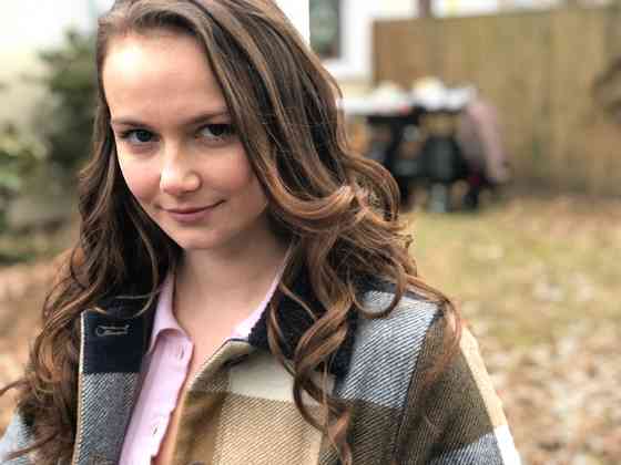 Andi Matichak Net Worth, Height, Age, Affair, Career, and More