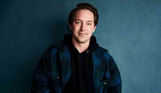 Beck Bennett Photo