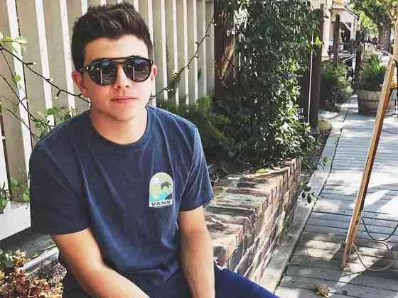 Bradley Perry Pictures