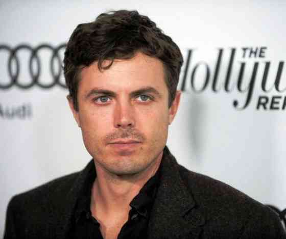 Casey Affleck Height, Age, Net Worth, Affair, Career, and More