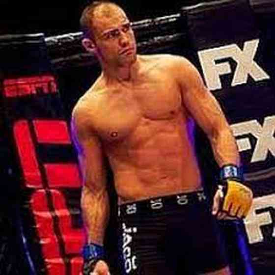 Cathal Pendred Images