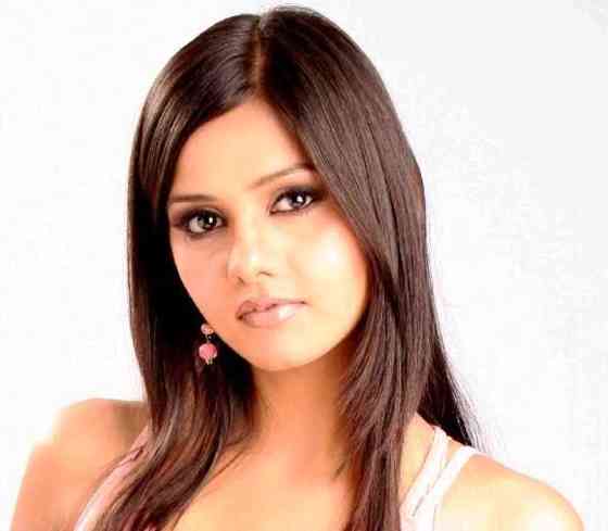 Dalljiet Kaur Affair, Height, Net Worth, Age, Career, and More