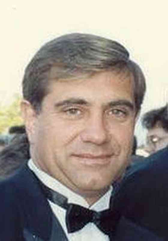 Dan Lauria Photo