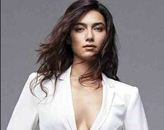 Hande Subasi Age, Net Worth, Height, Affair, Career, and More