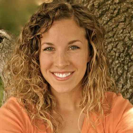 Ivey Lloyd Height, Age, Net Worth, Affair, Career, and More