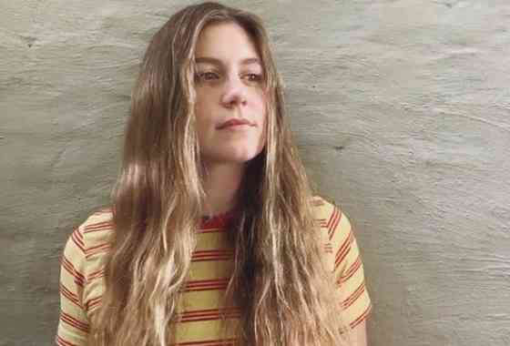 Laura Dreyfuss Age, Net Worth, Height, Affair, Career, and More