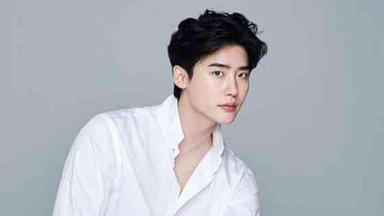 Lee Jong-suk Age, Net Worth, Height, Affair, Career, and More