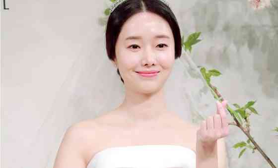 Lee Jung-hyun Affair, Height, Net Worth, Age, Career, and More