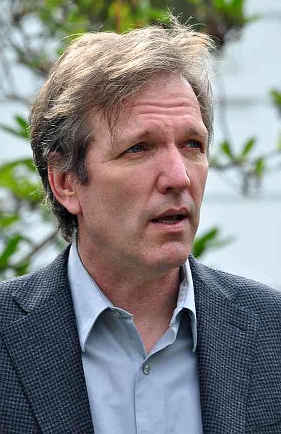 Martin Donovan Affair, Height, Net Worth, Age, Career, and More