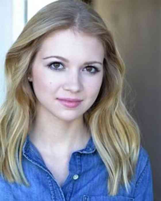 Abby Ross Net Worth, Height, Age, Affair, Career, and More