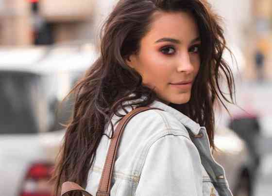 Alexxis Lemire Net Worth, Height, Age, Affair, and More