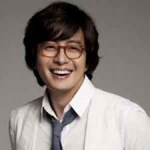 Bae Yong-joon Age, Net Worth, Height, Affair, Career, and More