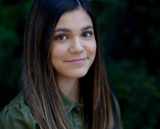 Bella Stine Age, Net Worth, Height, Affair, Career, and More