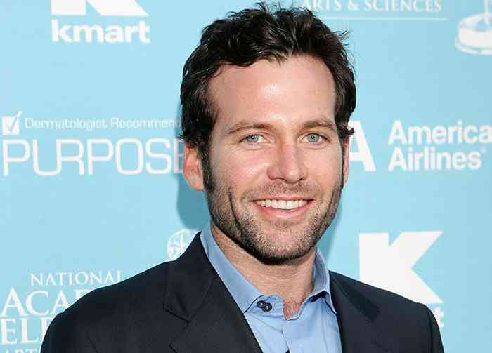 Eion Bailey Height, Age, Net Worth, Affair, Career, and More