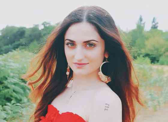 Elif Khan Age, Net Worth, Height, Affair, Career, and More