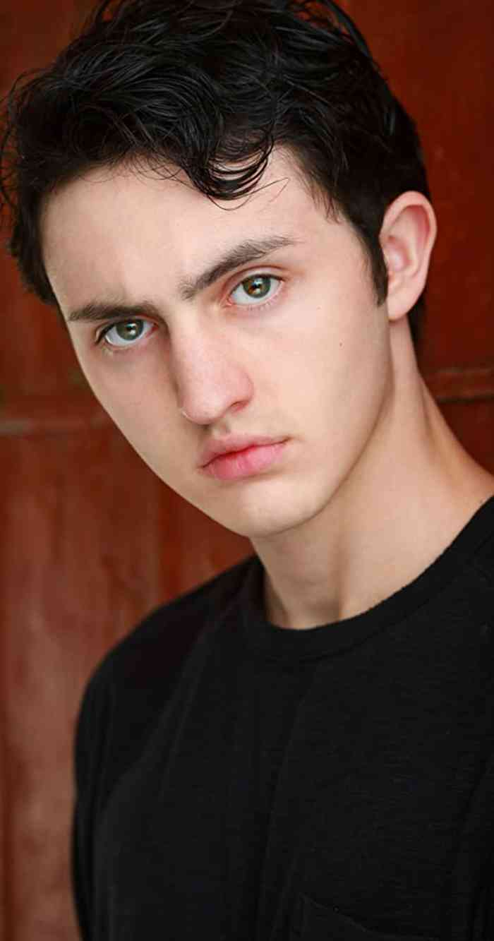 Gianni DeCenzo Net Worth, Height, Age, Affair, Career, and More