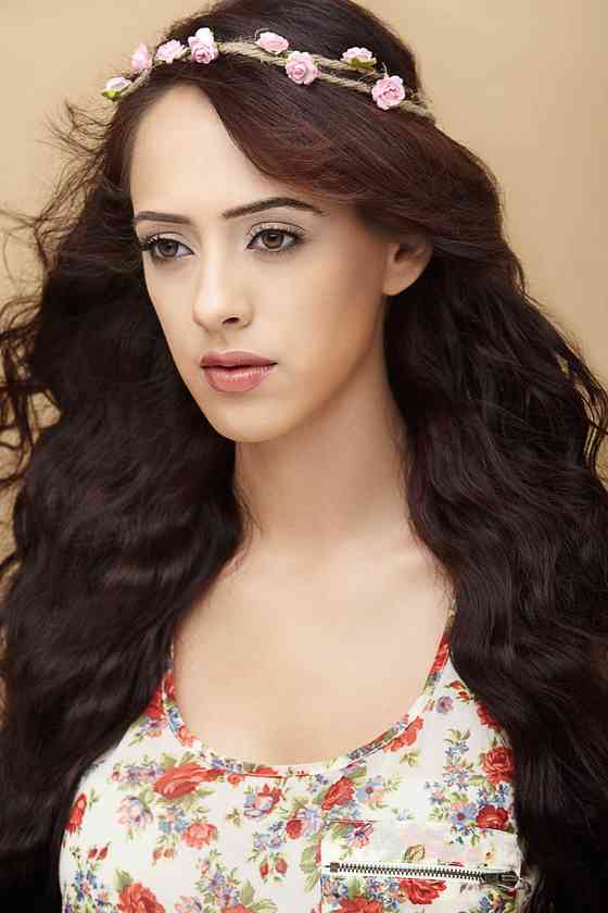 Hazel Keech Height, Age, Net Worth, Affair, Career, and More