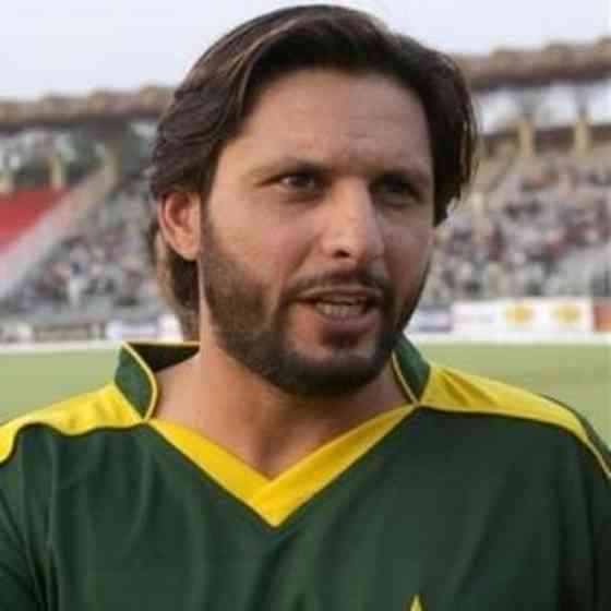 Shahid Afridi Net Worth, Height, Age, Affair, Career, and More