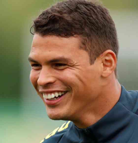 Thiago Silva Pictures