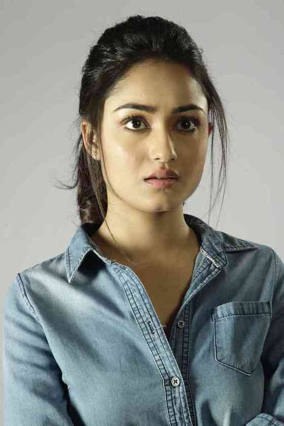 Tridha Choudhury Age, Net Worth, Height, Affair, Career, and More