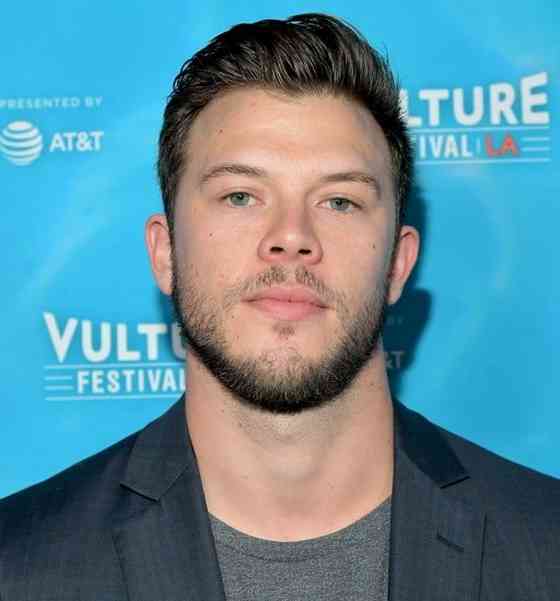 Jimmy Tatro Height, Age, Net Worth, Affair, Career, and More