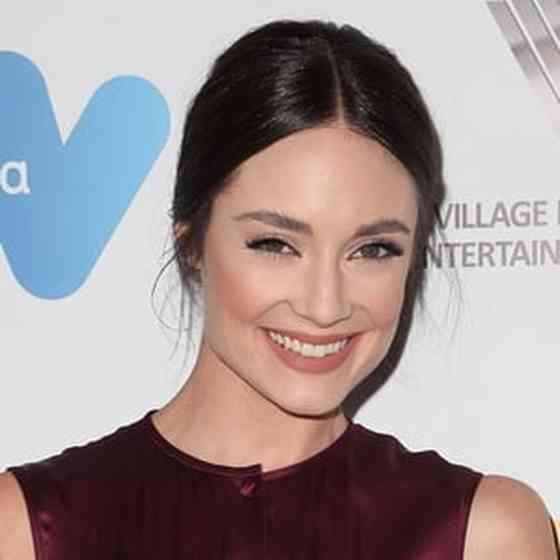 Mallory Jansen Age, Net Worth, Height, Affair, Career, and More