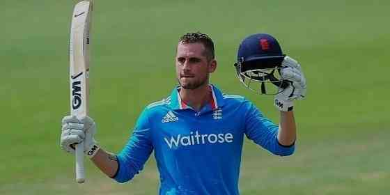 Alex Hales Height, Age, Net Worth, Affair, Career, and More